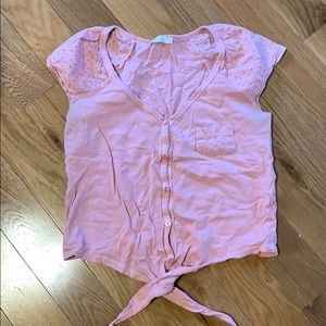 Pink button town tee shirt